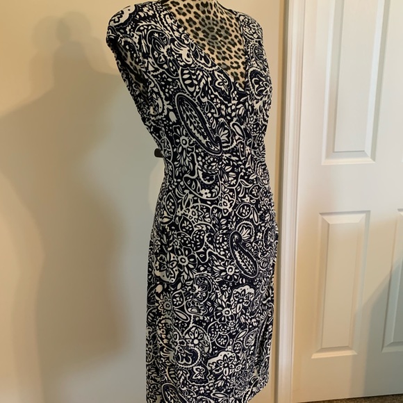 Chaps Navy & White Dress. - Picture 5 of 10